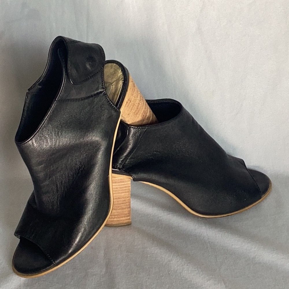 STEVE MADDEN